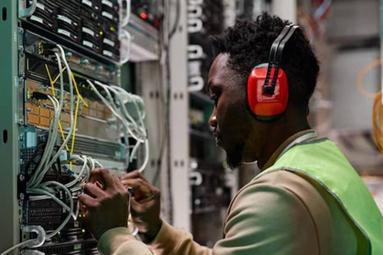 Bat Eleq - Secteur Tertiaire1.1