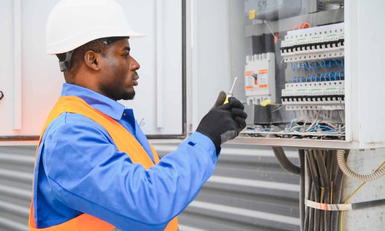 Bat Eleq - Article 1 Bat Eleq - Article 1